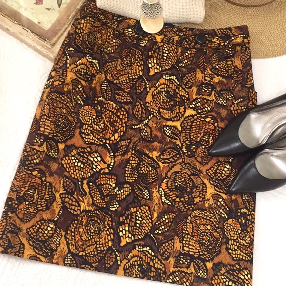 Etcetera Stretch Pencil Skirt - Picture 2 of 14